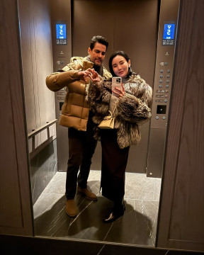 Fitria Yusuf bersama suami, Wakid Khalid. (Instagram @fitriayusuf)